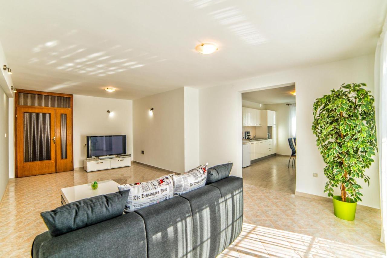 Ori Holiday home